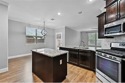 1512 Greenbrier Drive, Van Alstyne, TX 75495 - Photo 7