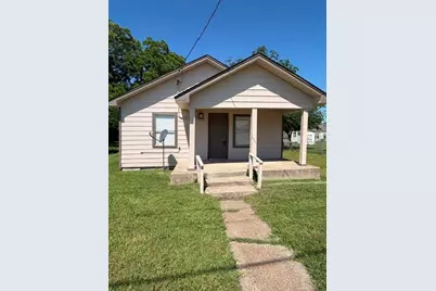 109 S 5th Street, Sanger, TX 76266 - Photo 1
