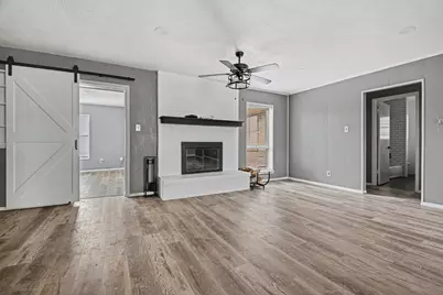 1629 Brent Court, Grand Prairie, TX 75051 - Photo 13