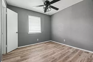 1629 Brent Ct, Grand Prairie, TX 75051 - Photo 27