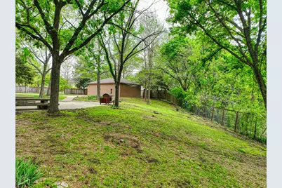 306 Larry Drive, Duncanville, TX 75137 - Photo 7