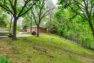 306 Larry Dr, Duncanville, TX 75137 - Photo 7