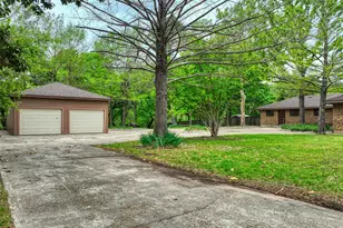 306 Larry Dr, Duncanville, TX 75137 - Photo 5