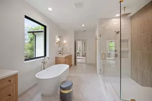 8803 Redondo Dr, Dallas, TX 75218 - Photo 17