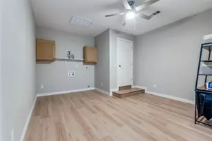 3160 O Bannon Dr, Dallas, TX 75224 - Photo 23