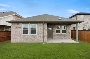 5925 Laurel Lk Ln, Pilot Point, TX 76258 - Photo 27