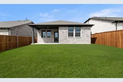 5925 Laurel Lake Lane, Pilot Point, TX 76258 - Photo 3