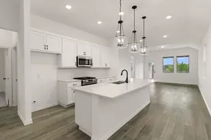 5925 Laurel Lk Ln, Pilot Point, TX 76258 - Photo 5
