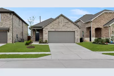 5925 Laurel Lake Lane, Pilot Point, TX 76258 - Photo 1