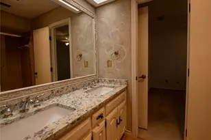 12706 Whispering Hills Dr, Dallas, TX 75243 - Photo 19