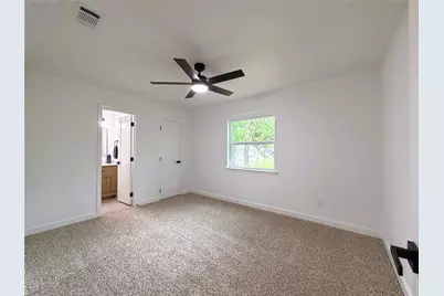 2933 Hunting Drive, Fort Worth, TX 76119 - Photo 11