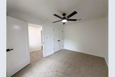 2933 Hunting Drive, Fort Worth, TX 76119 - Photo 13