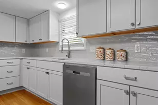 1100 N 66th St, Waco, TX 76710 - Photo 13