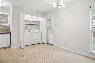 1109 Loving Trail, Grand Prairie, TX 75052 - Photo 7