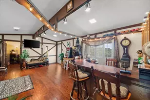 1005 Acorn Ct, Arlington, TX 76012 - Photo 29