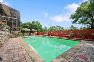 1005 Acorn Ct, Arlington, TX 76012 - Photo 39