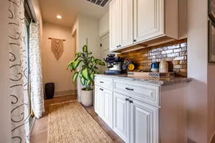 309 E Franklin St, Hillsboro, TX 76645 - Photo 13