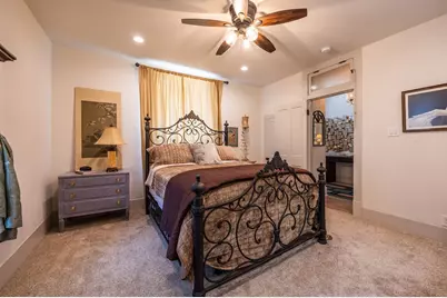 309 E Franklin Street, Hillsboro, TX 76645 - Photo 15