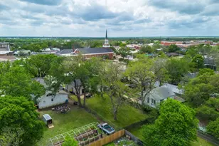 309 E Franklin St, Hillsboro, TX 76645 - Photo 27