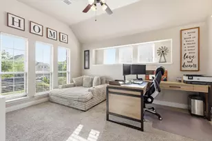 324 Sherbrook St, Van Alstyne, TX 75495 - Photo 5