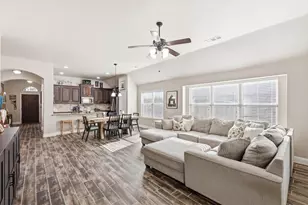 324 Sherbrook St, Van Alstyne, TX 75495 - Photo 11