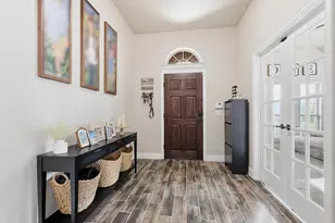 324 Sherbrook St, Van Alstyne, TX 75495 - Photo 3