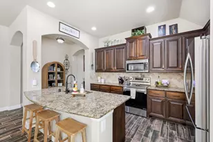 324 Sherbrook St, Van Alstyne, TX 75495 - Photo 7