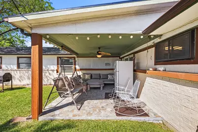 333 Sparks Street, Grand Prairie, TX 75051 - Photo 25