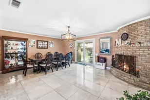 333 Sparks St, Grand Prairie, TX 75051 - Photo 5