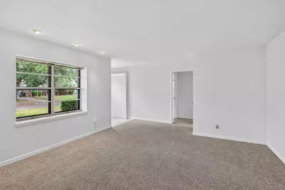 1716 Chip N Dale Drive, Arlington, TX 76012 - Photo 5