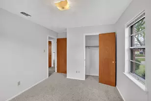 1716 Chip-N-Dale Dr, Arlington, TX 76012 - Photo 17