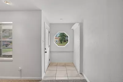 1716 Chip N Dale Drive, Arlington, TX 76012 - Photo 3