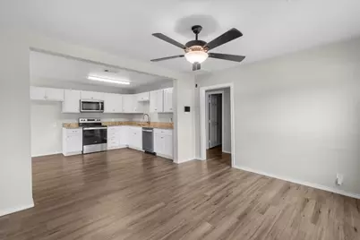 657 E Commerce Street, Fairfield, TX 75840 - Photo 7