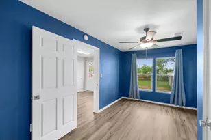 657 E Commerce St, Fairfield, TX 75840 - Photo 19