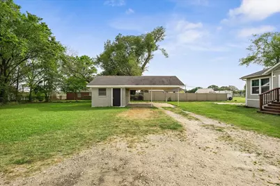 657 E Commerce Street, Fairfield, TX 75840 - Photo 35