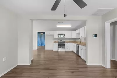 657 E Commerce Street, Fairfield, TX 75840 - Photo 5