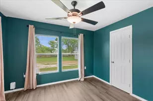 657 E Commerce St, Fairfield, TX 75840 - Photo 29