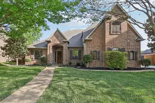 219 High Point Dr, Murphy, TX 75094 - Photo 1