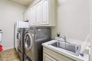 219 High Point Dr, Murphy, TX 75094 - Photo 31