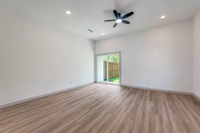 1509 Locust Street #B, Commerce, TX 75428 - Photo 5