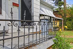 421 E Hull St, Denison, TX 75021 - Photo 7