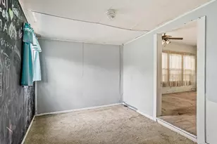 421 E Hull St, Denison, TX 75021 - Photo 23