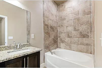 413 Henderson Street, Bonham, TX 75418 - Photo 21