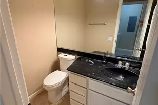 2051 Embassy Way, Carrollton, TX 75006 - Photo 11