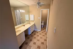 2051 Embassy Way, Carrollton, TX 75006 - Photo 15