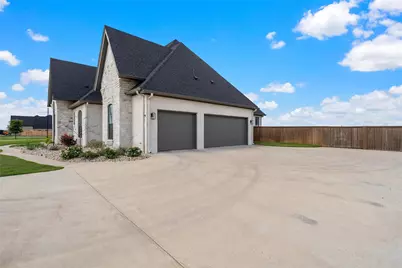 117 Iris Street, Lorena, TX 76655 - Photo 39