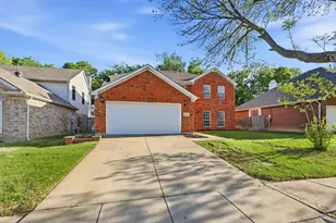 5512 Rocky Mountain Rd, Fort Worth, TX 76137 - Photo 3