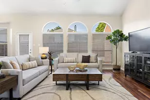 9750 Grassland Dr, Frisco, TX 75035 - Photo 9