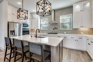 1434 Elevado Dr, Dallas, TX 75212 - Photo 7