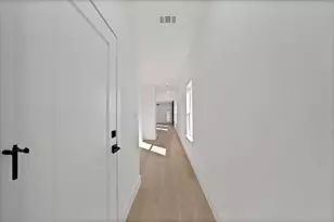 2912 Brigham Ln, Dallas, TX 75215 - Photo 3